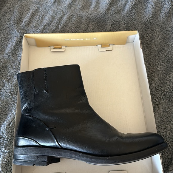 Booties - Picture 2 of 7